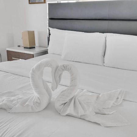 Gorgeous 1Br Condo Brickell-Freeparking マイアミ エクステリア 写真