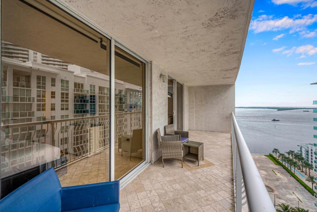 Gorgeous 1Br Condo Brickell-Freeparking マイアミ エクステリア 写真